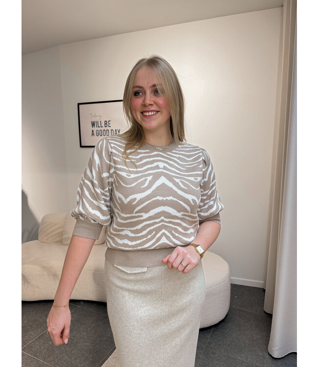 SONJA KNIT - BEIGE ZEBRA