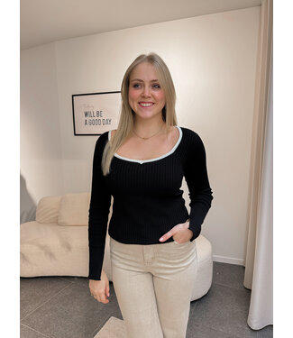 MILLY TOP - BLACK