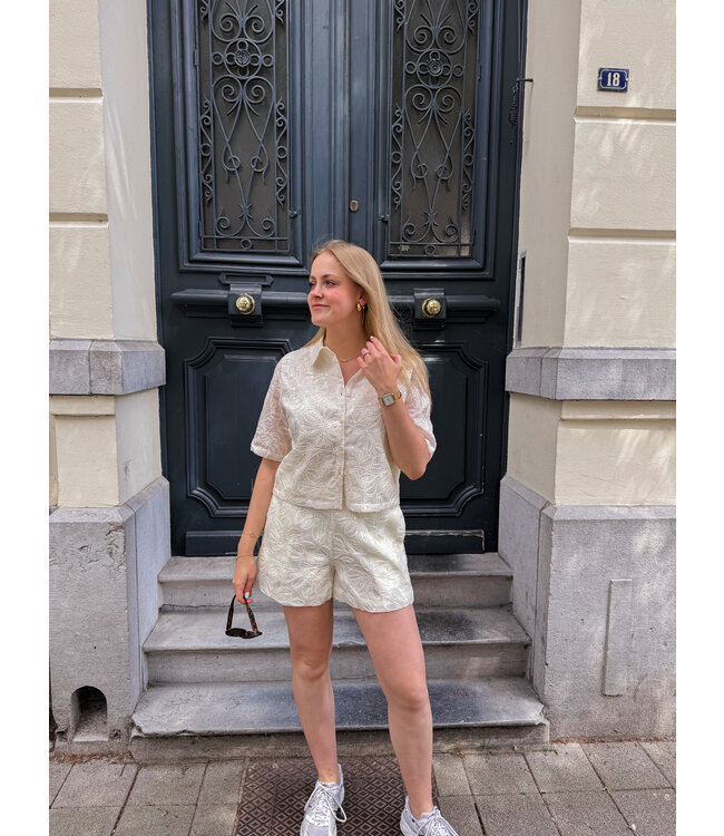 Candice short crème