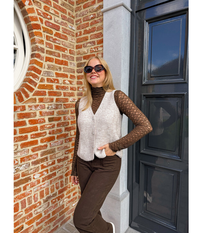 Xenya vest beige