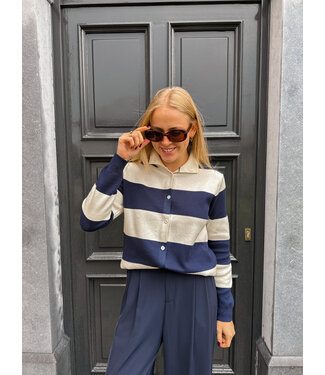 Amelia pull crème-donkerblauw