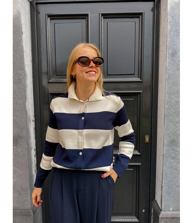 Amelia pull crème-donkerblauw