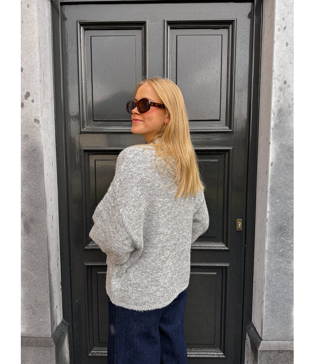 Edited Noorie pull lichtgrijs
