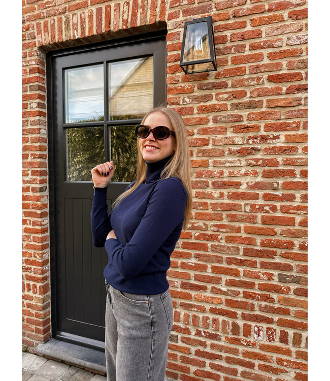 Mila coltruitje donkerblauw