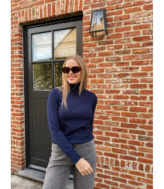 Mila coltruitje donkerblauw