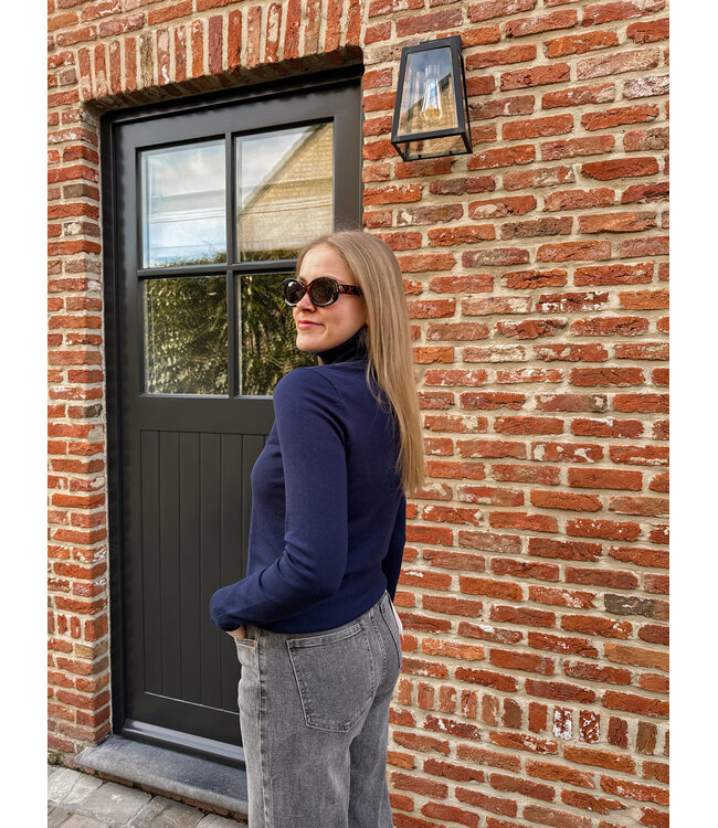 Mila coltruitje donkerblauw