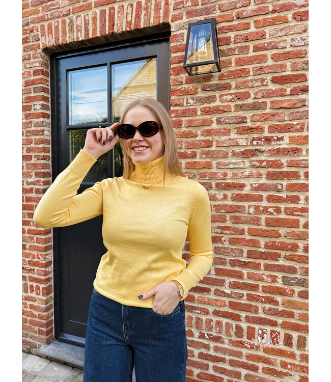 Mila coltruitje geel