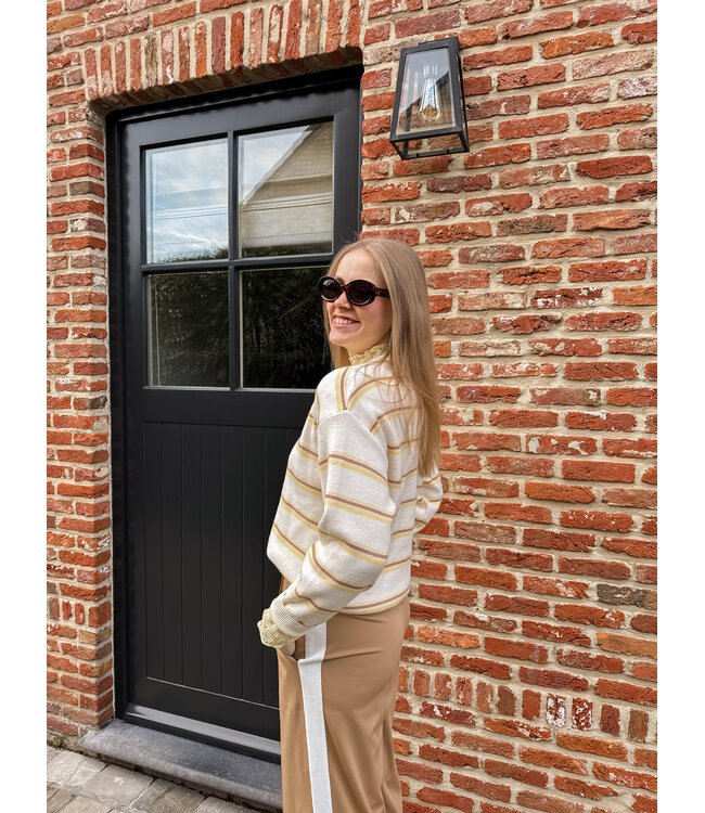 Odette pull beige gestreept