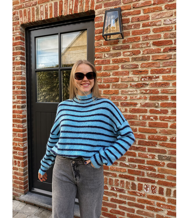 Maisie pull blauw