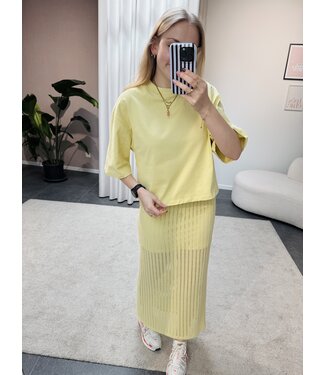 Suki crochet rok geel