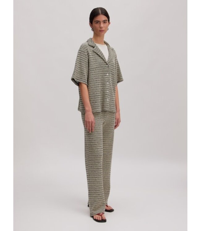 Karlotta crochet shirt crème-zwart