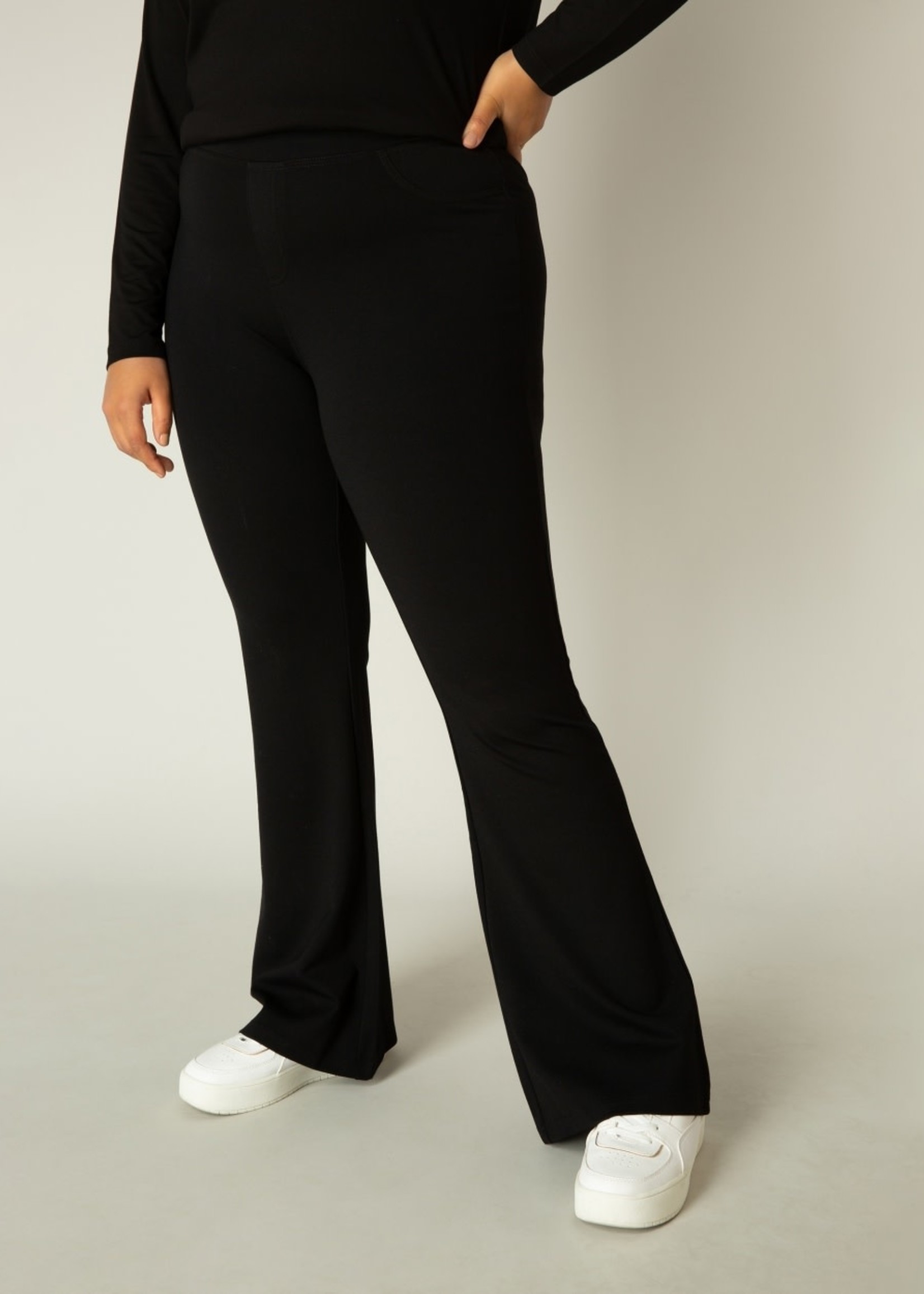 Base Level Curvy Allie Tregging flare fit (7000011)