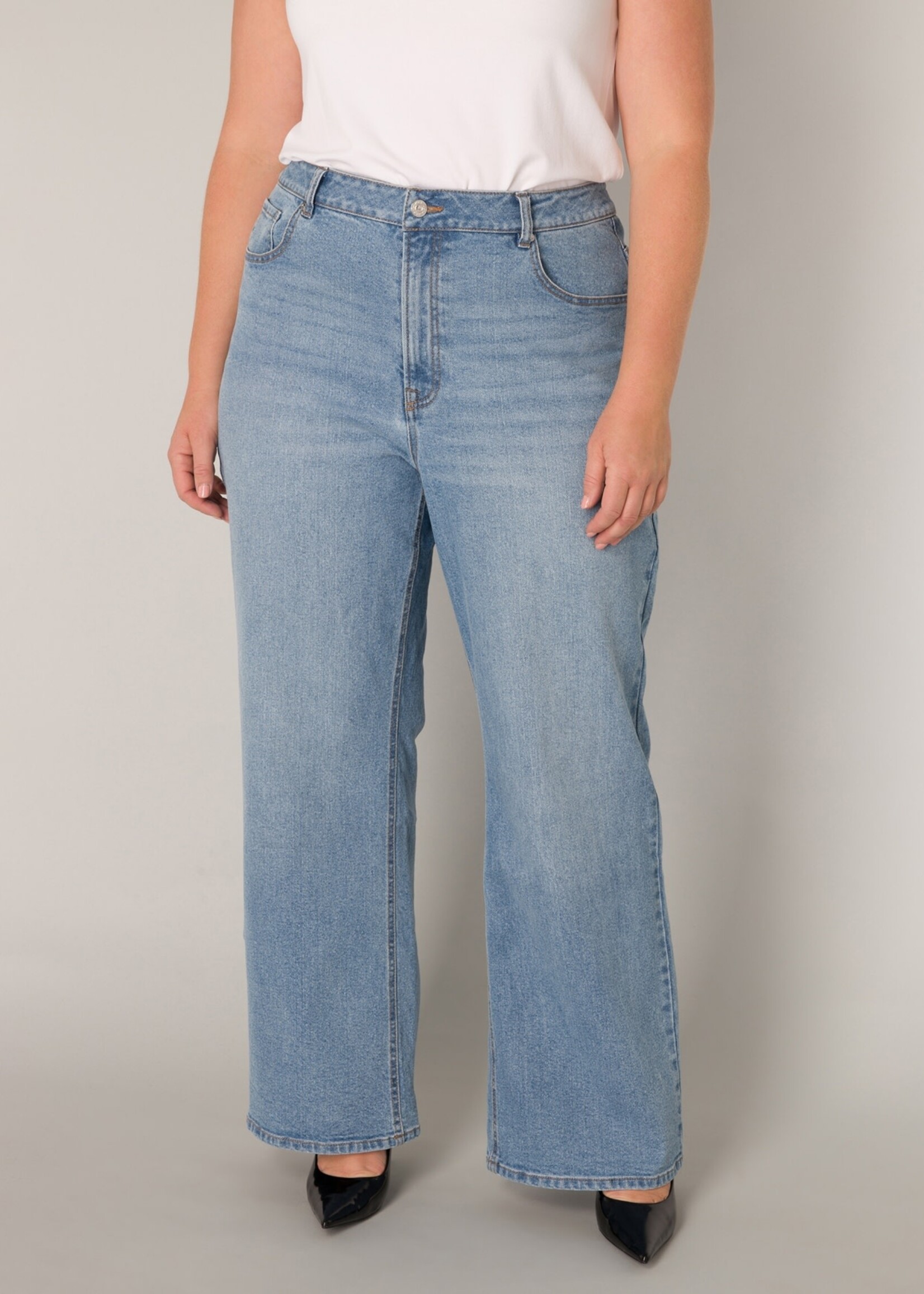 Base Level Curvy Jeans Amylia Base Level (7000108)
