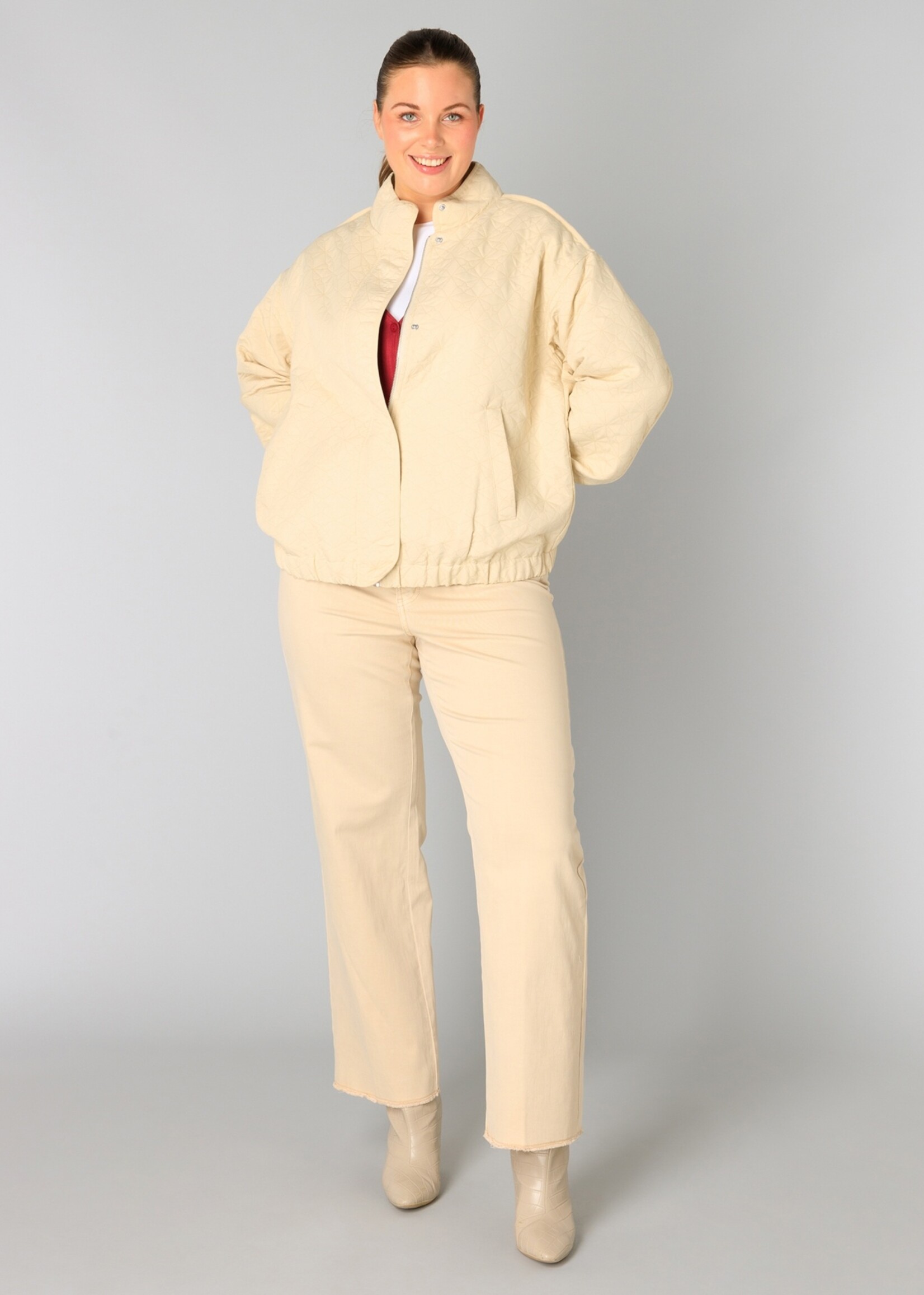 Yesta Jas Vieenna Yesta (A005195)