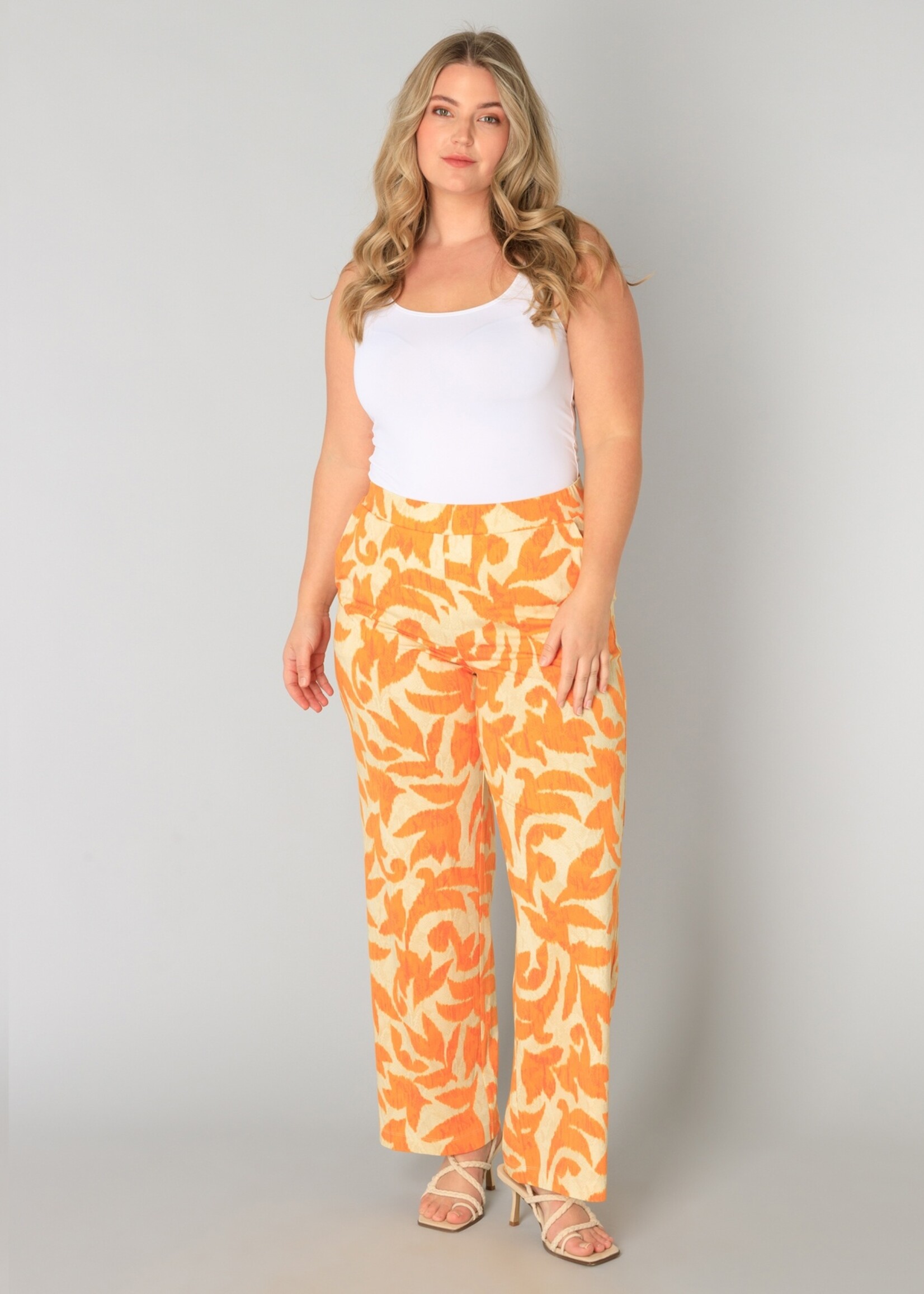 Yest Curve Pantalon Hajar Essential Yesta (A005264)
