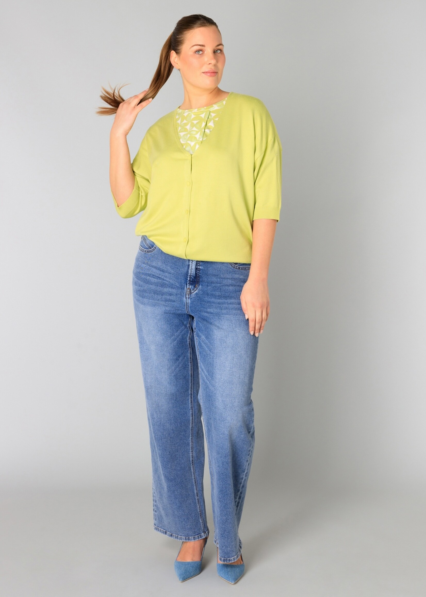 Yest Curve Vest Veerle Yesta (A005132)