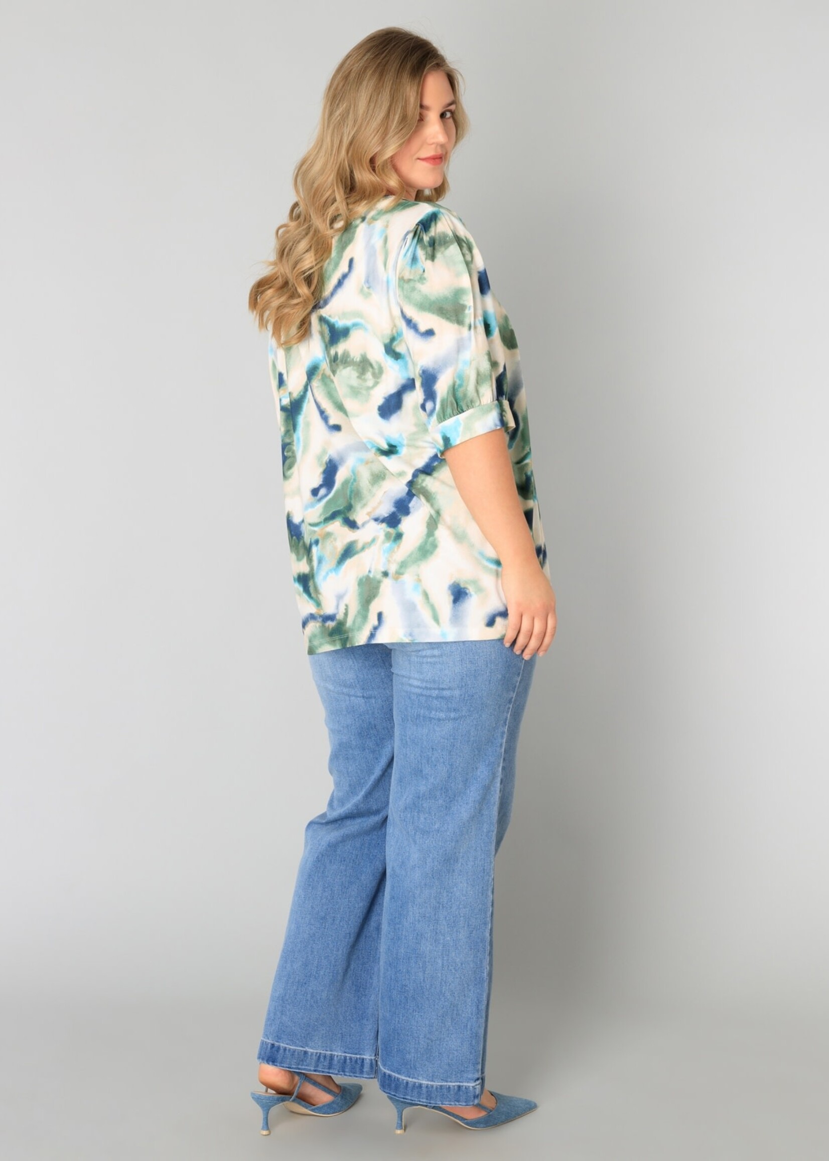 Yest Curve Shirt Hanne Essential Yesta (A005280)