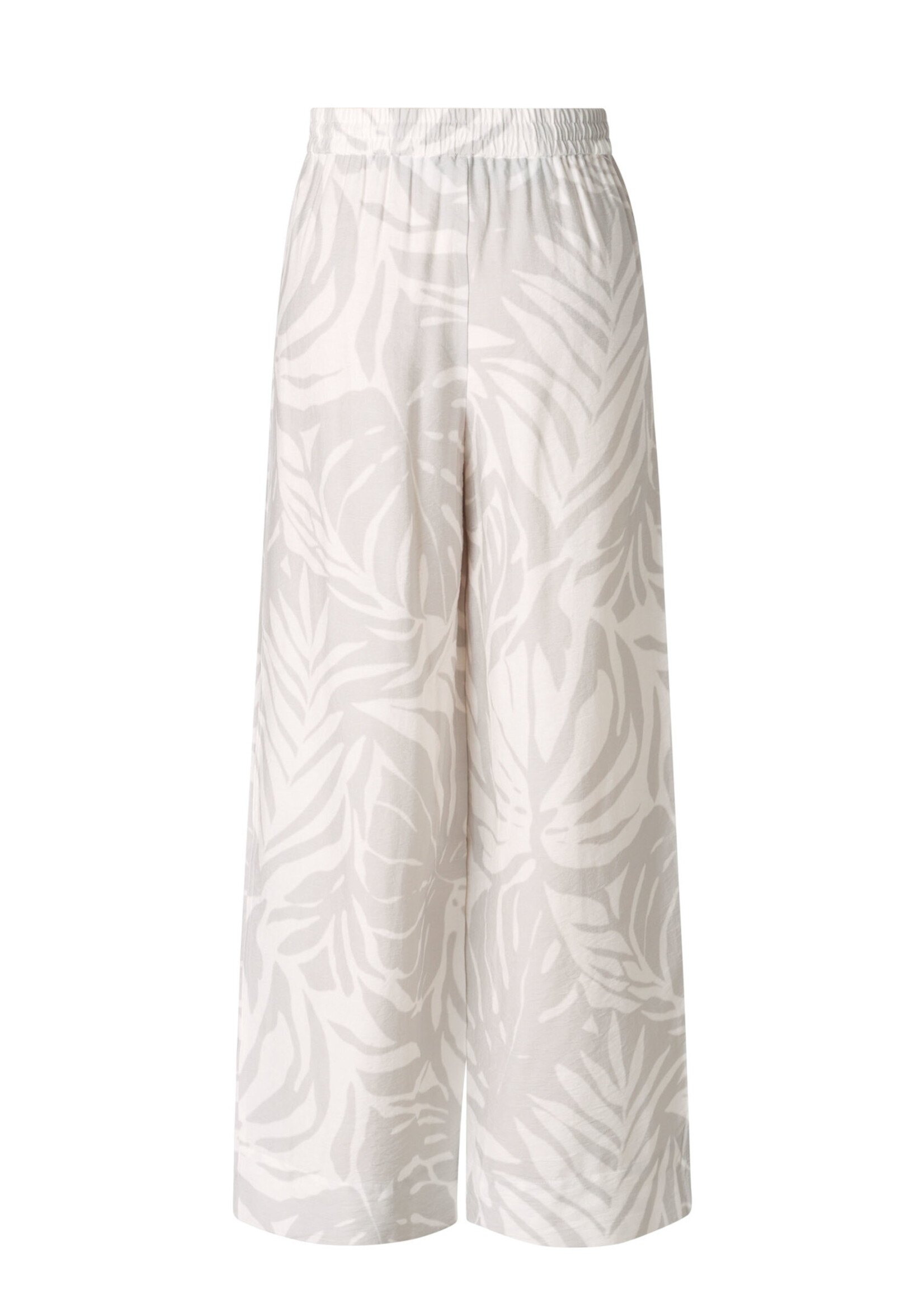 Yest Curve Broek Urmi Yesta