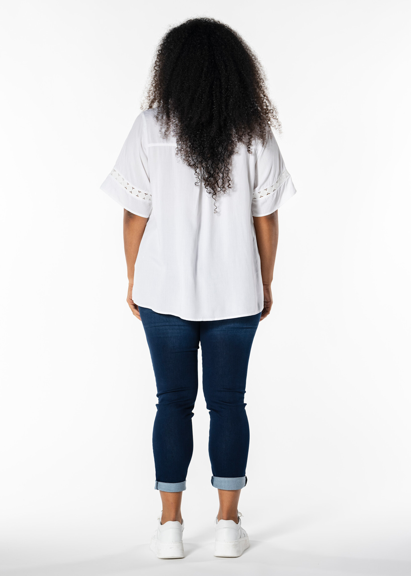 Studio Blouse  Kisa Studio