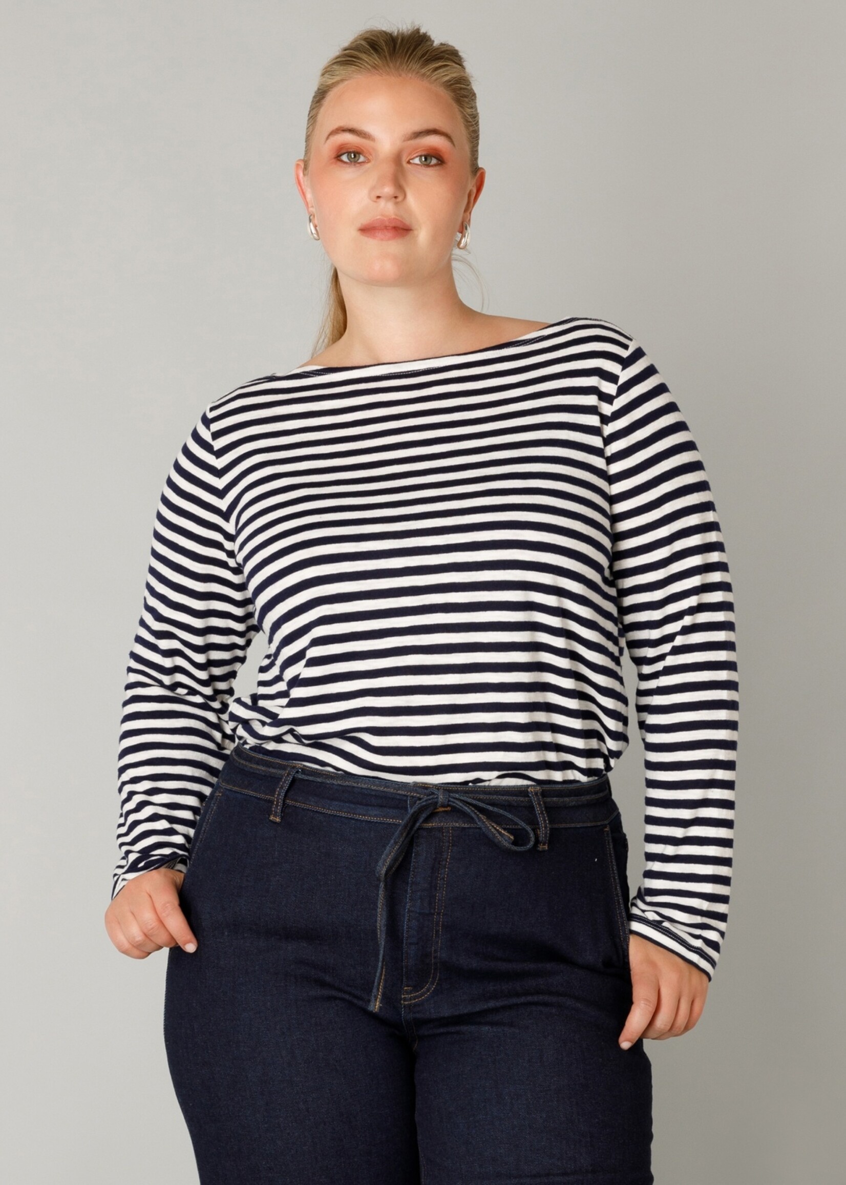Yest Curve Shirt Streep