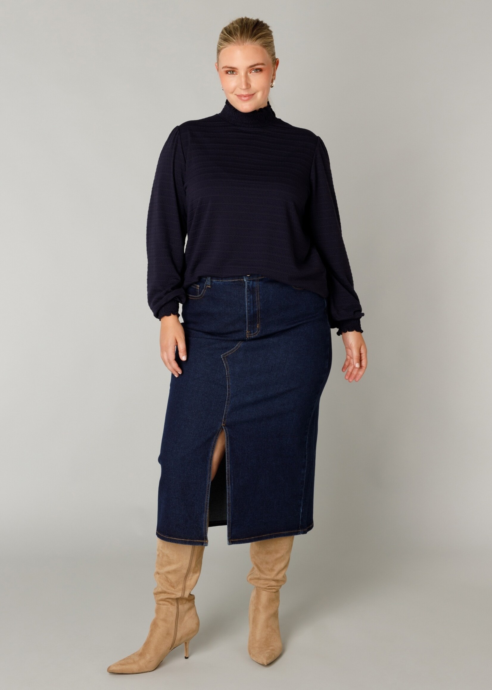 Yest Curve Longsleeve shirt