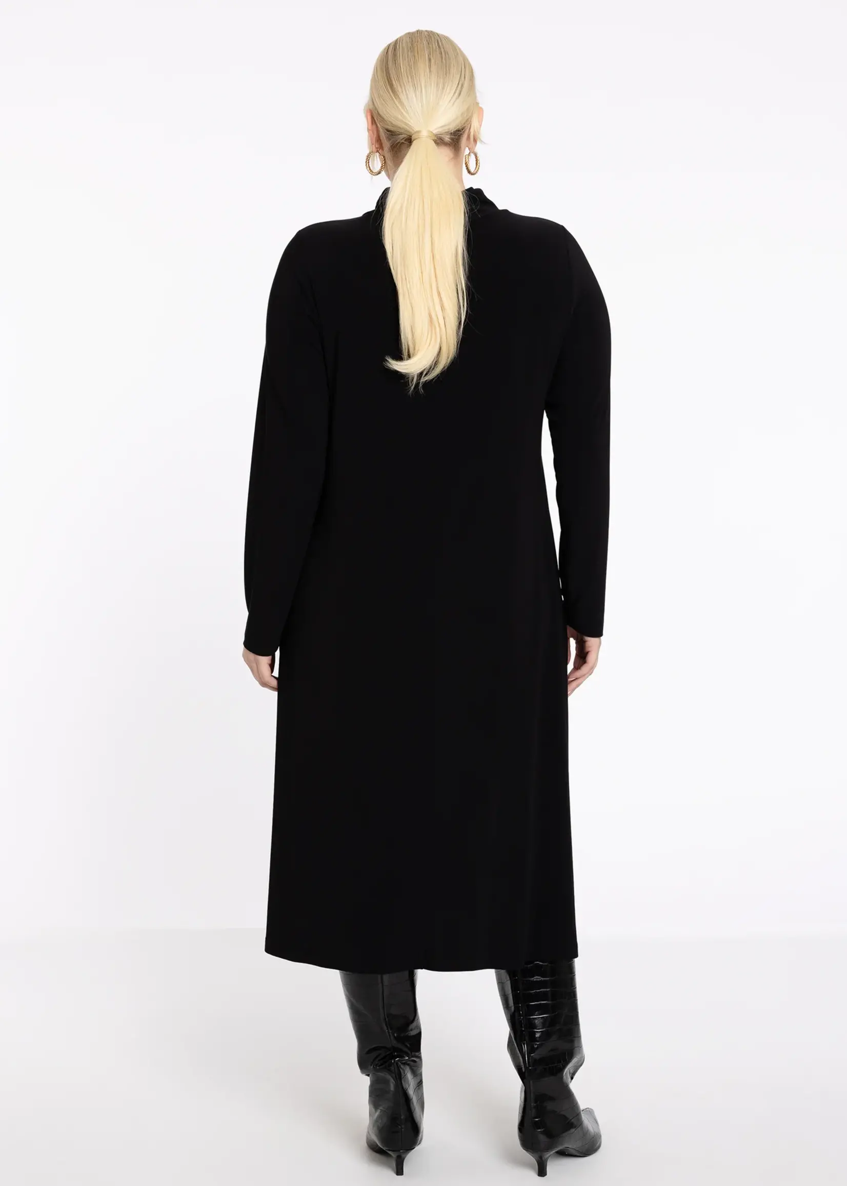 Yoek Yoek Turtle Dress – tijdloze basisjurk met klasse