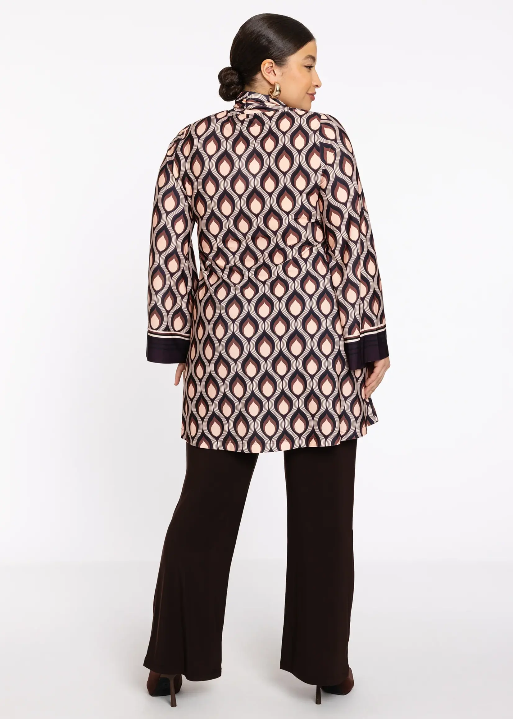 Yoek Yoek Tuniek Goccia – retro print, elegante col & wide bottom pasvorm