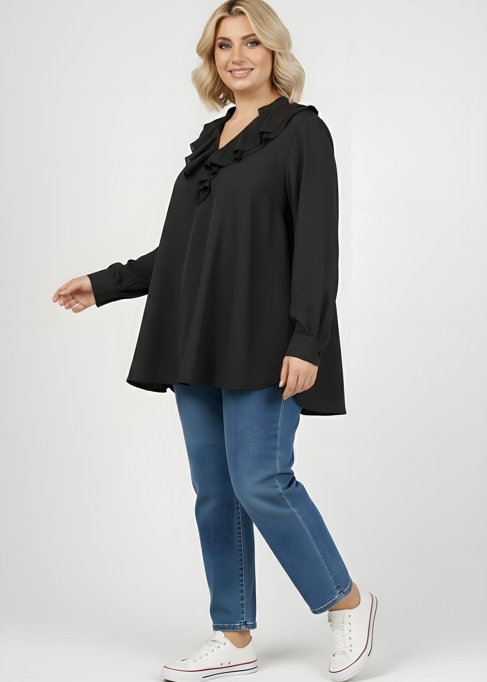 Curviss Curviss blouse in zwart met ruche – feestelijk plus size design  (2667.21082)