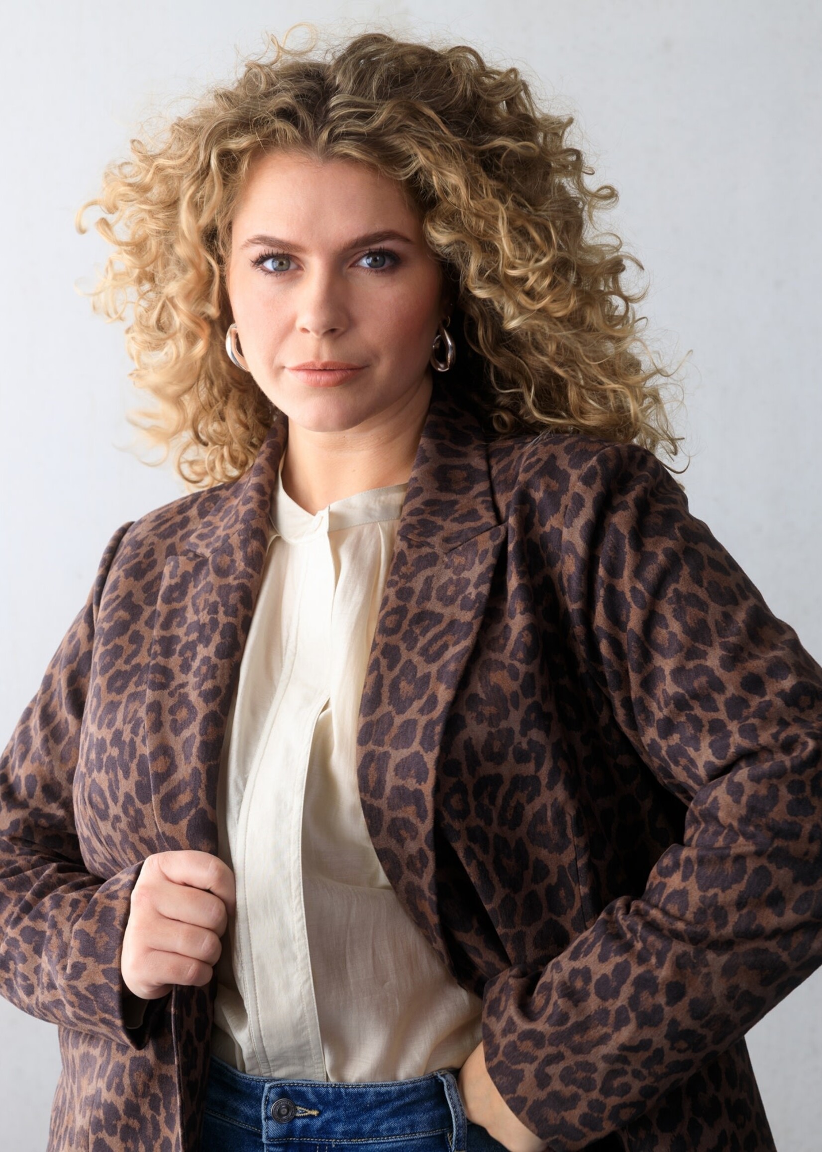 Yest Curve Yest Curve blazer Genevieve – subtiele panterprint (A005805)