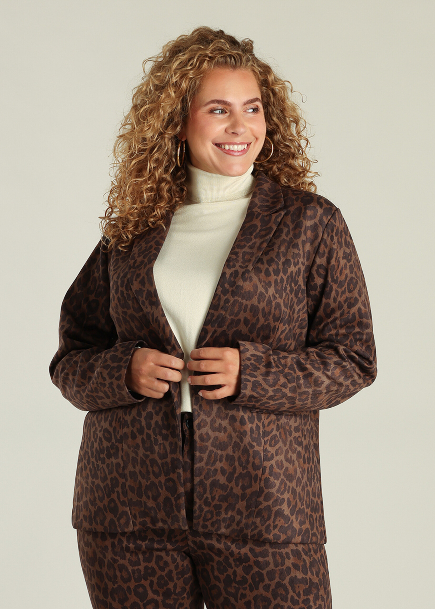 Yest Curve Yest Curve pantalon Gabrielle – subtiele panterprint