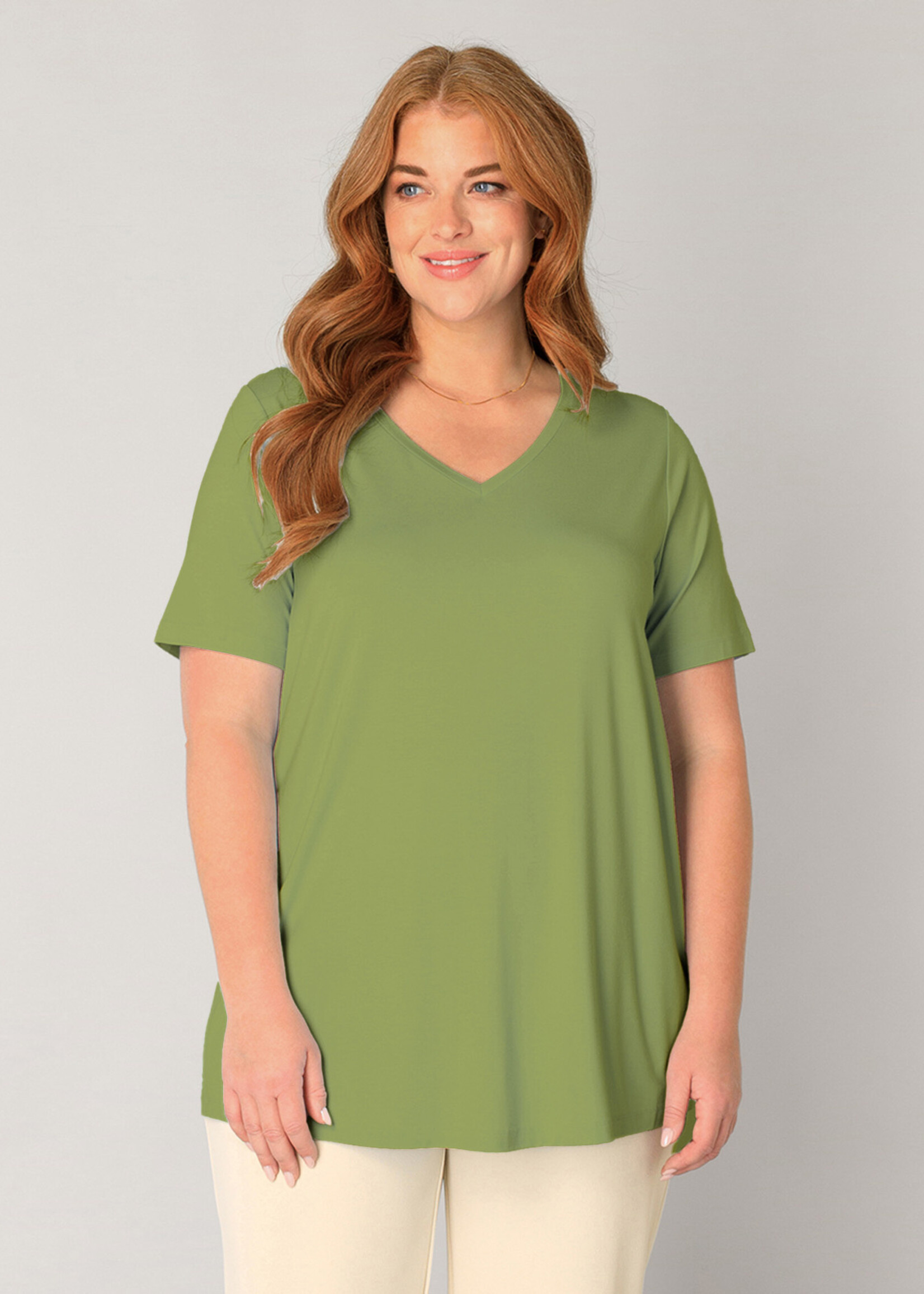 Base Level Curvy Base Level Curvy T-shirt Alba – comfortabele plus size basic