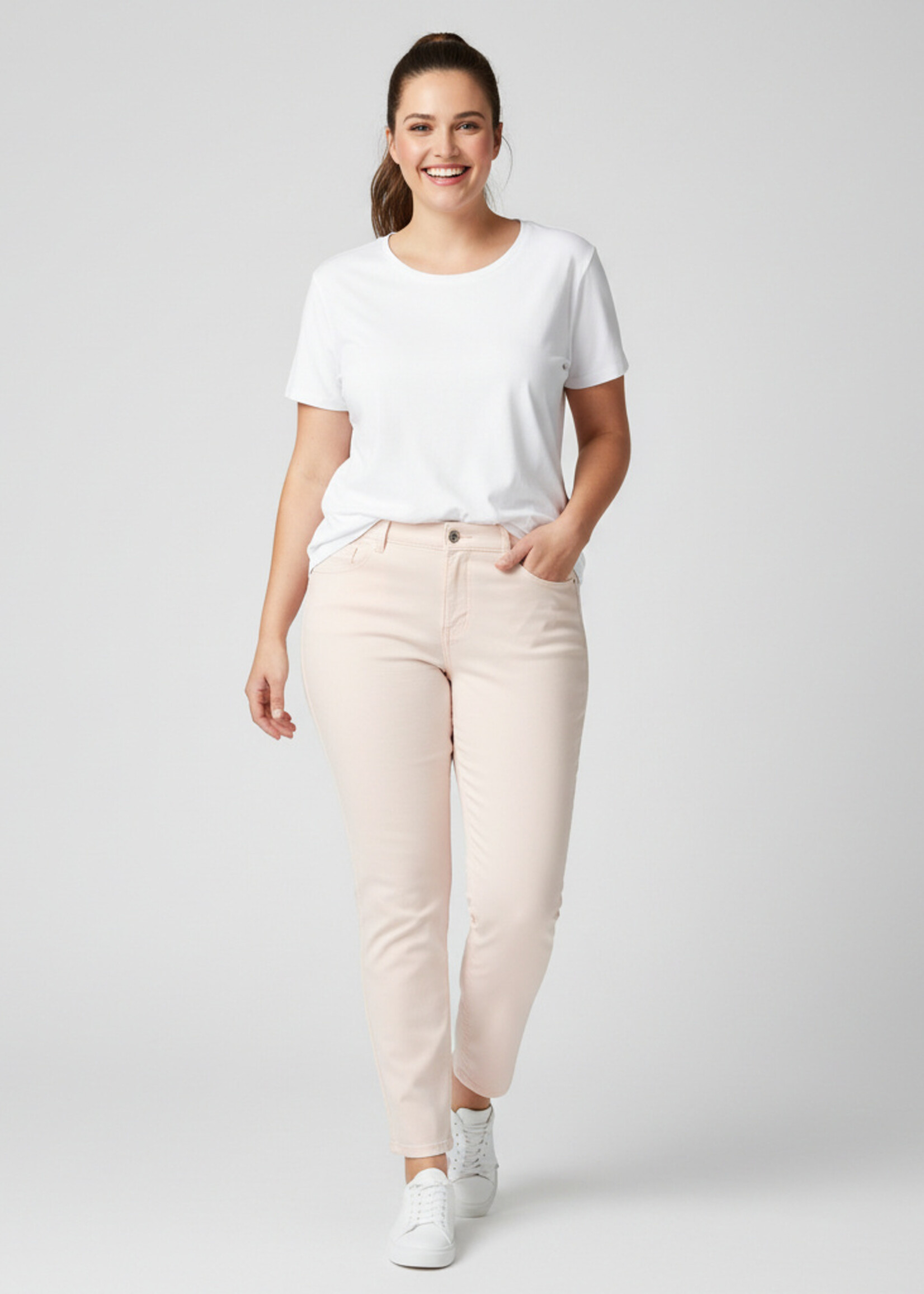Yest Curve Jeans Jelica Yest Curve – comfortabele stretch jeans in naturel en zacht roze met lyocell
