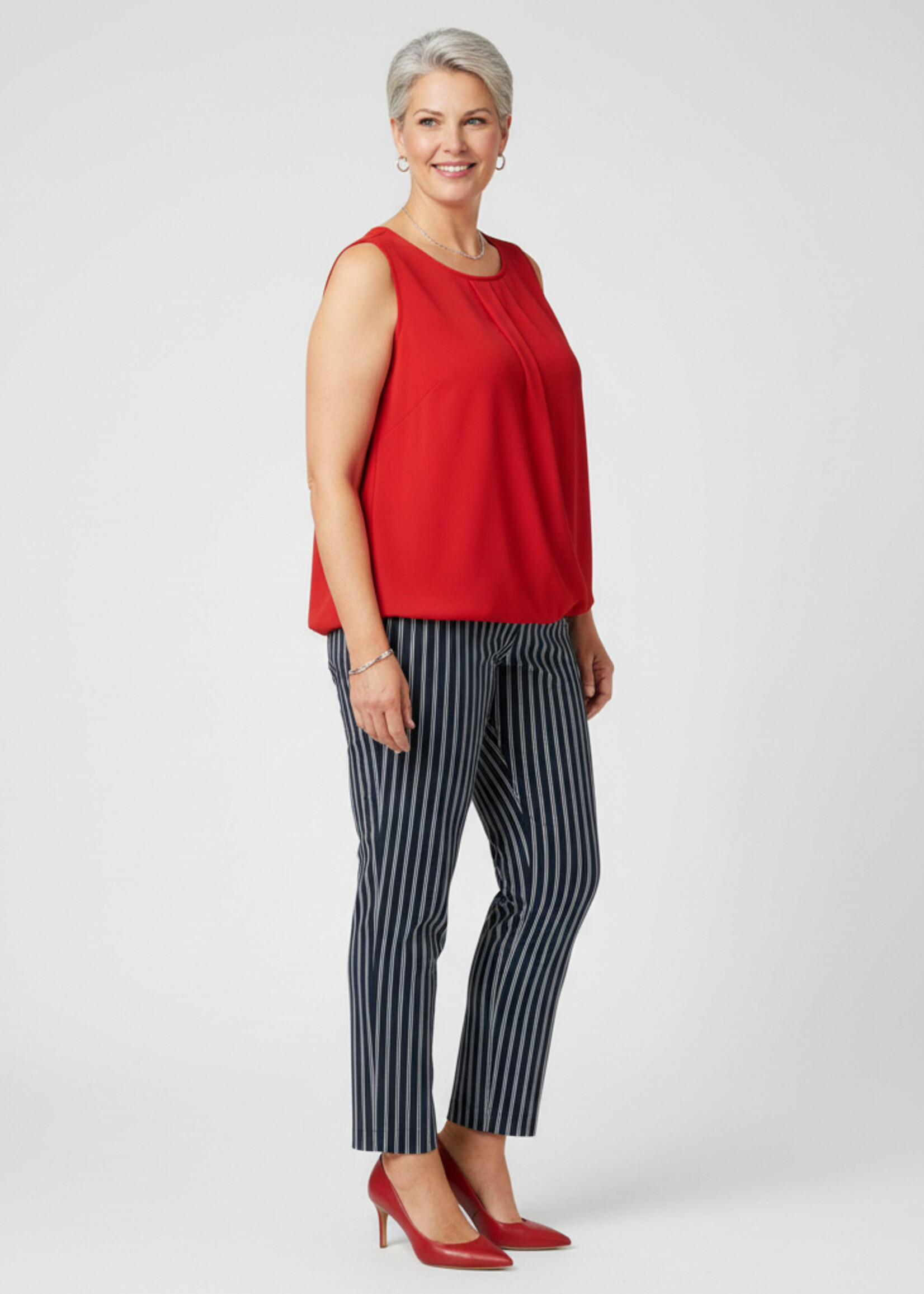 Colletta Colletta Broek Nadine - Donkerblauwe Pantalon met Nautische Streep in Superstretch Travelstof