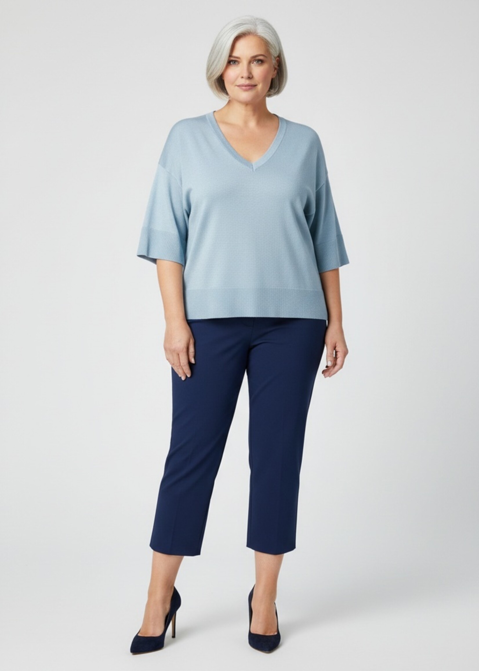 Yest Curve Yest Curve Fijngebreide Trui V-hals met Elleboogmouw - Verkrijgbaar in Light Blue & Plum (A006200)