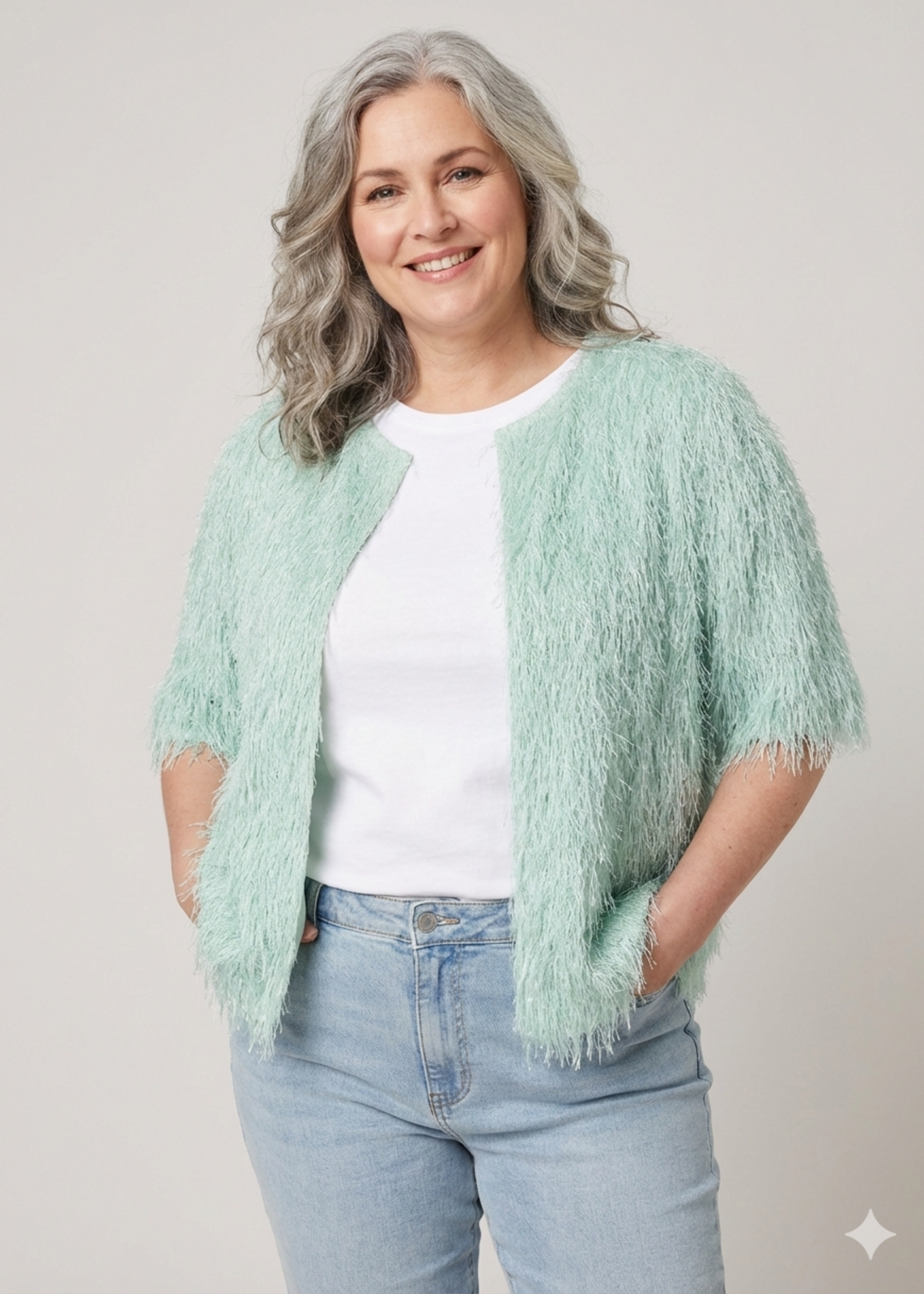 Yest Curve Mintgroen Bolero Vest met Speelse Franjes