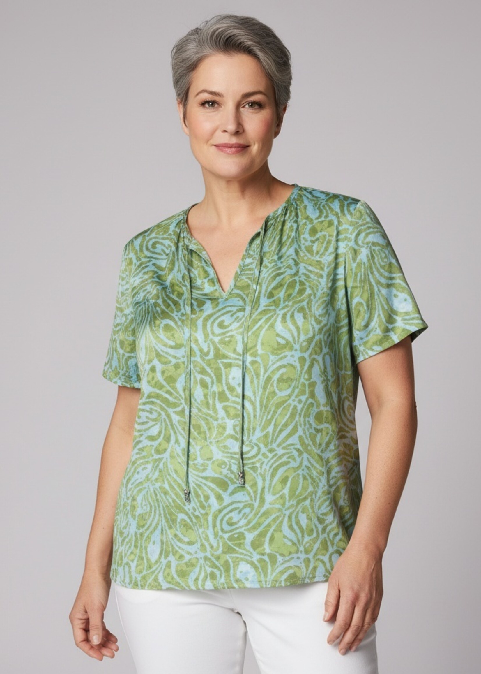 Yest Curve Yest Curve Blouse Lara – Botanic Green Print Viscose met Strikdetail