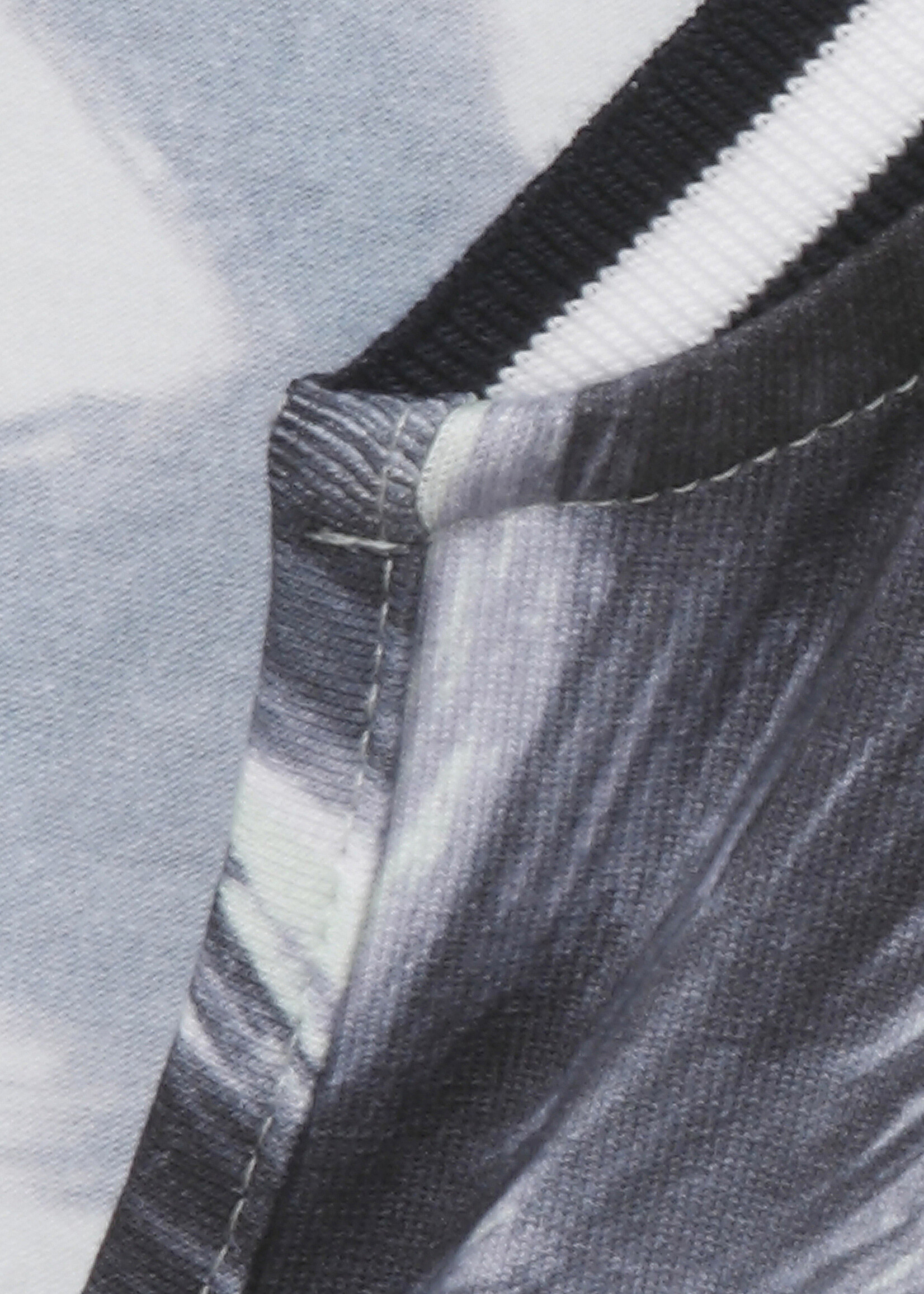 Frapp Frapp Shirt met V-Hals en Bladprint - Mint / Navy (2652471)