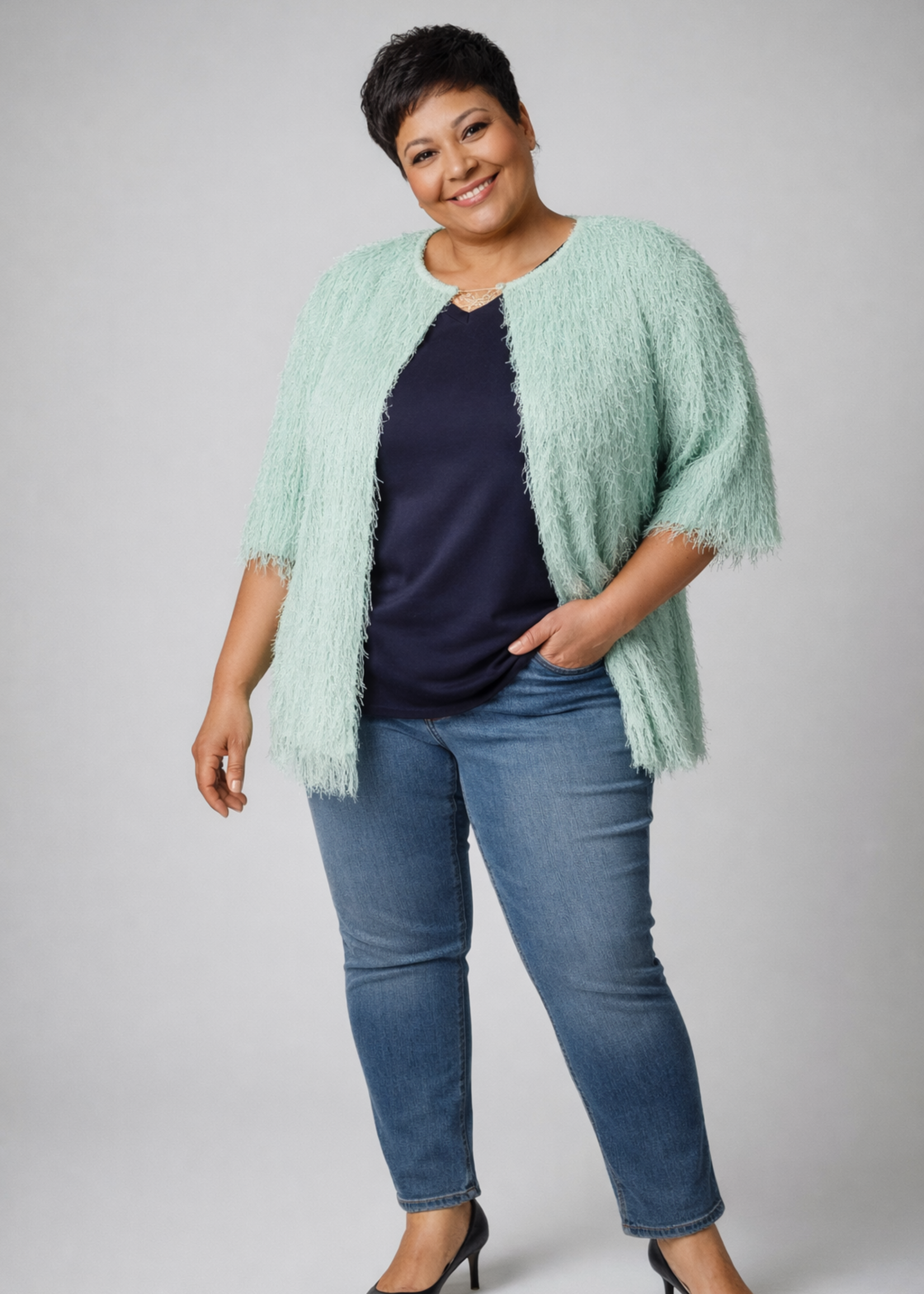 Yest Curve Mintgroen Bolero Vest met Speelse Franjes