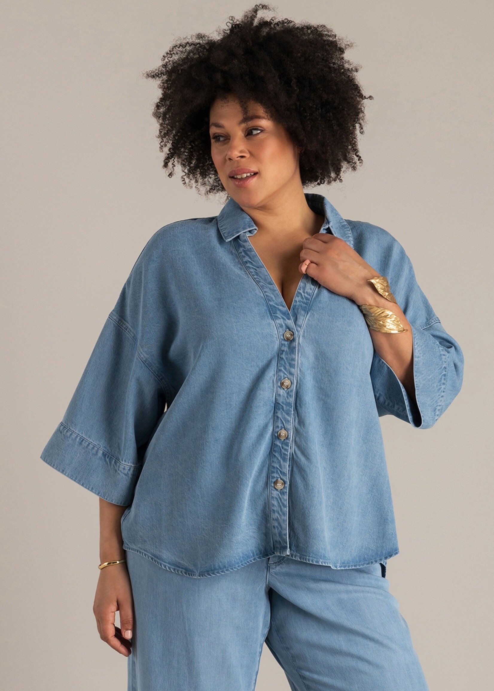 Yest Curve Nora blouse Yest Curve – Tencel en luchtige pasvorm