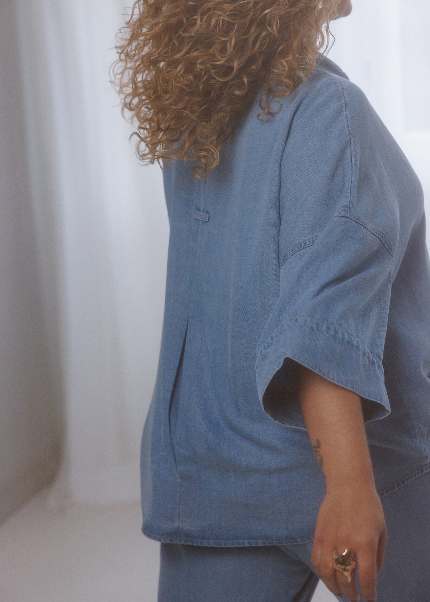 Yest Curve Nora blouse Yest Curve – Tencel en luchtige pasvorm