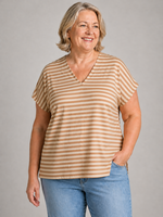 Yest Curve Shirt Nessa Yest Curve (A006357)