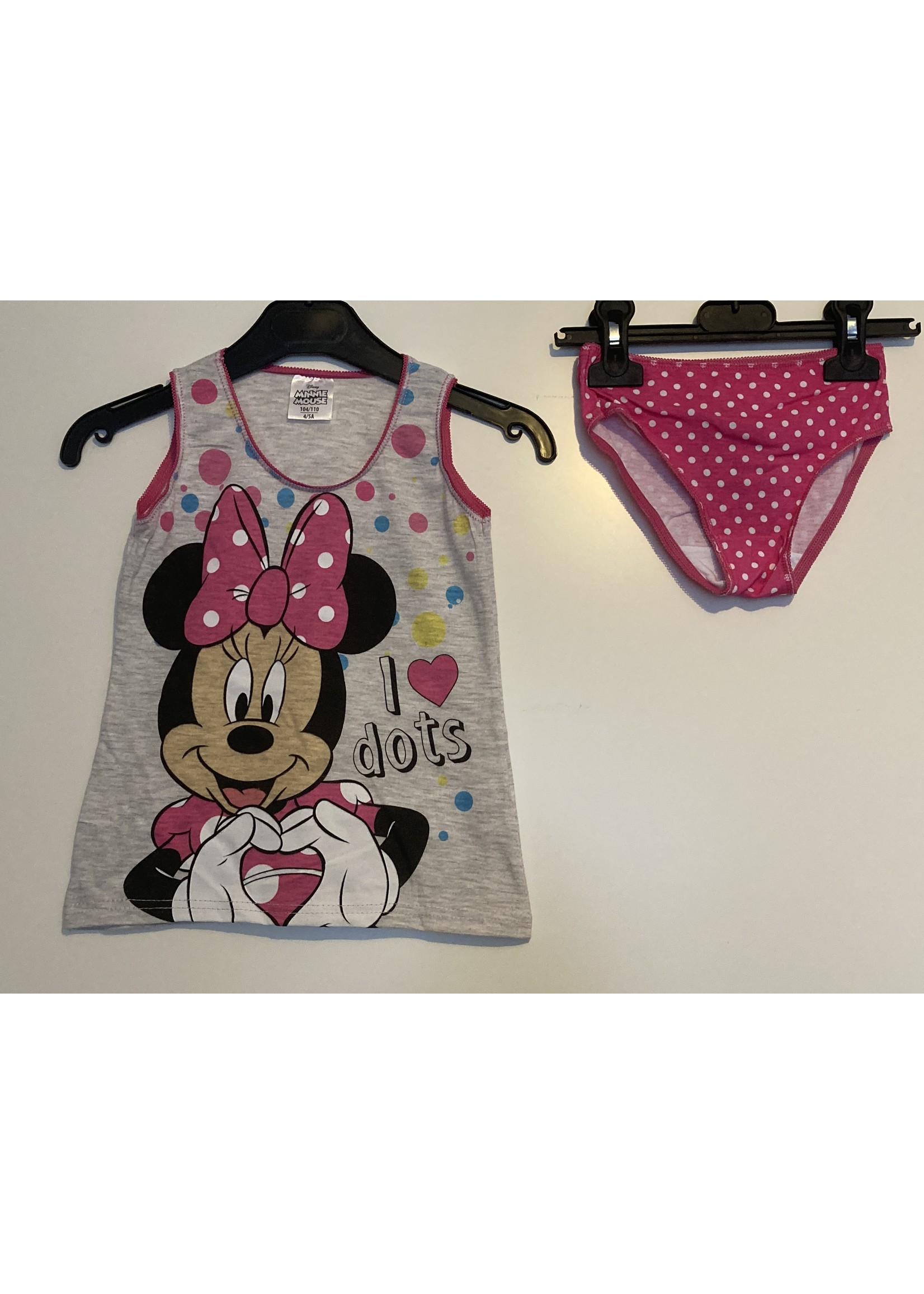 Minnie Mouse underwear from Disney pink 