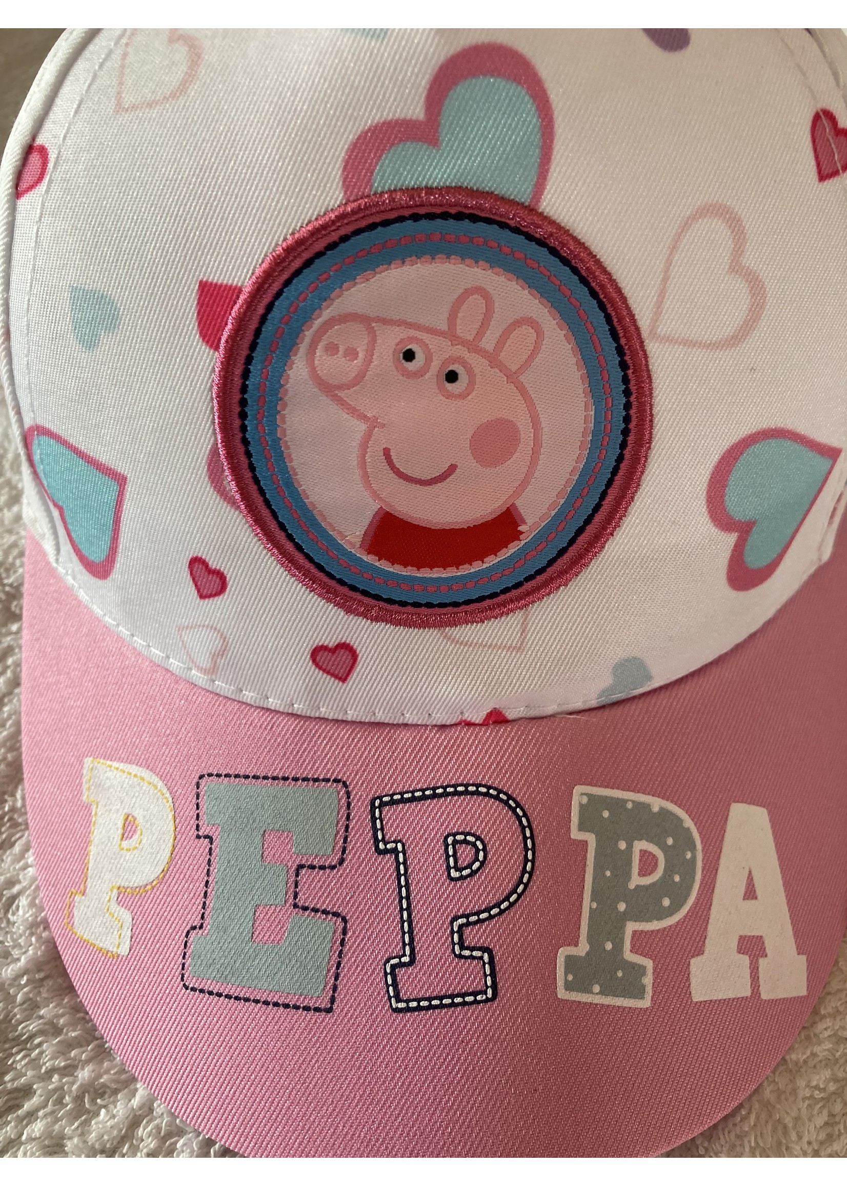 Peppa Pig  Czapka z daszkiem Świnka Peppa z Nickelodeon biało/różowa