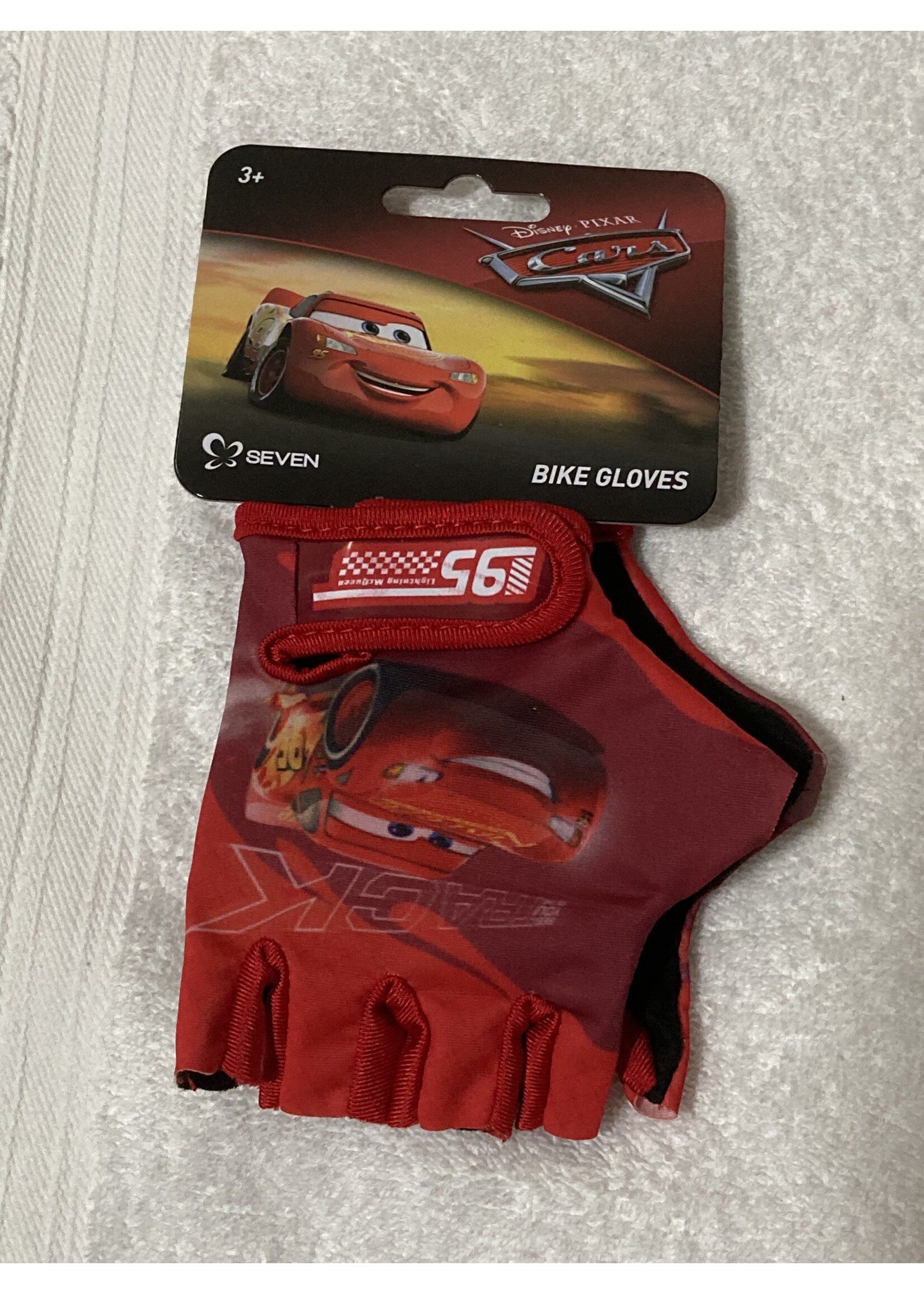 Disney Rękawiczki rowerowe Cars od Disney w kolorze czerwonym