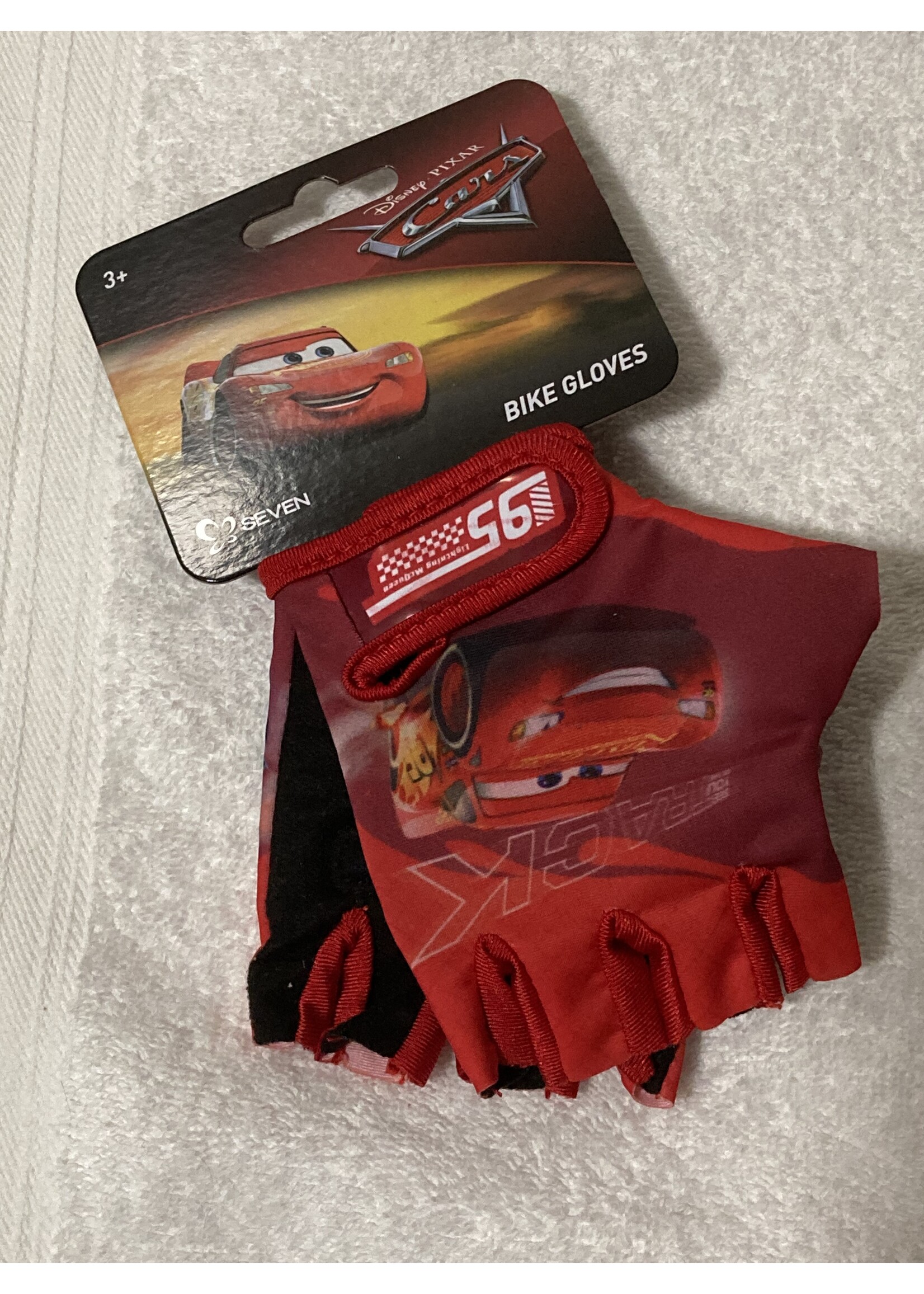 Disney Cars cycling gloves from Disney red