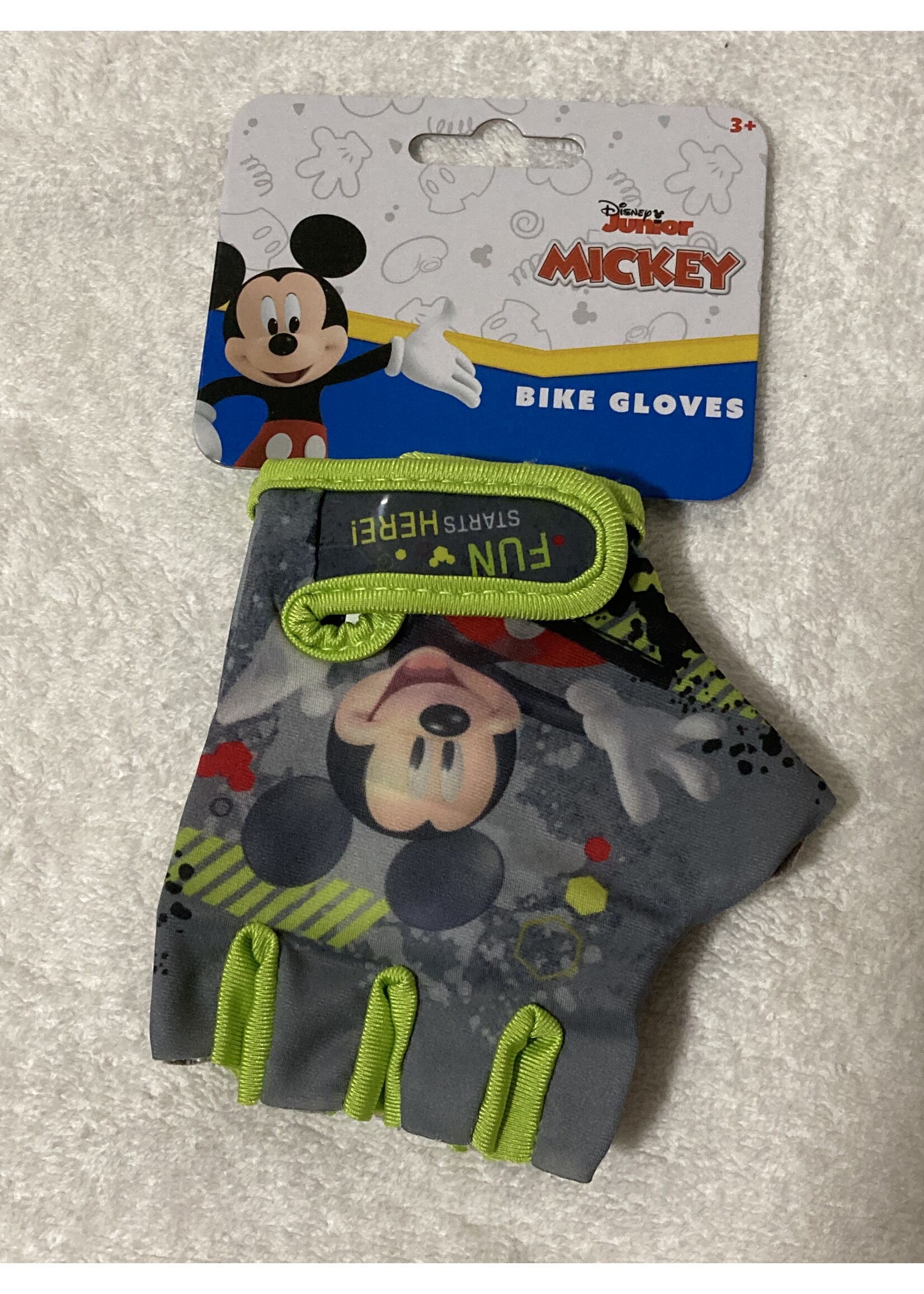 Disney Mickey Mouse cycling gloves from Disney green