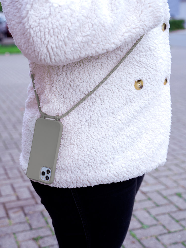 Coverzs Coverzs Silikonhülle mit Band iPhone 13 Pro (Grau) Coverzs Coverzs Silikonhülle mit Band iPhone 13 Pro (Grau)