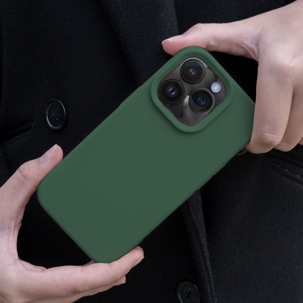 Coverzs Coverzs Solide Silikonhülle iPhone 14 Pro Max (Piniengrün) Coverzs Coverzs Solide Silikonhülle iPhone 14 Pro Max (Piniengrün)