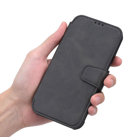 Coverzs Coverzs iPhone 13 Pro Max Leder Book Case MagSafe (Schwarz) Coverzs Coverzs iPhone 13 Pro Max Leder Book Case MagSafe (Schwarz)