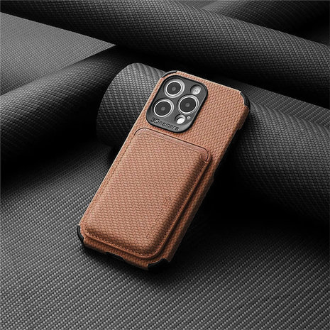 Coverzs Coverzs iPhone 12 Pro Magsafe gewebte Kartenhülle (Braun) Coverzs Coverzs iPhone 12 Pro Magsafe gewebte Kartenhülle (Braun)